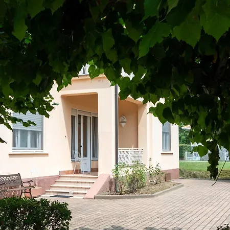 דירה Maison Cecile In Villa. Host Marianna