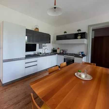 Maison Cecile In Villa. Host Marianna *