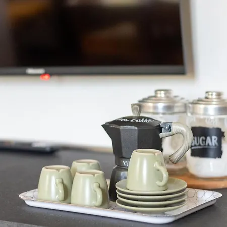 Maison Cecile In Villa. Host Marianna Agliè