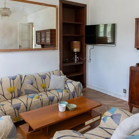 Διαμέρισμα Maison Cecile In Villa. Host Marianna