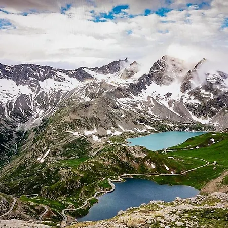 شقة Maison Cecile In Villa. Host Marianna Agliè